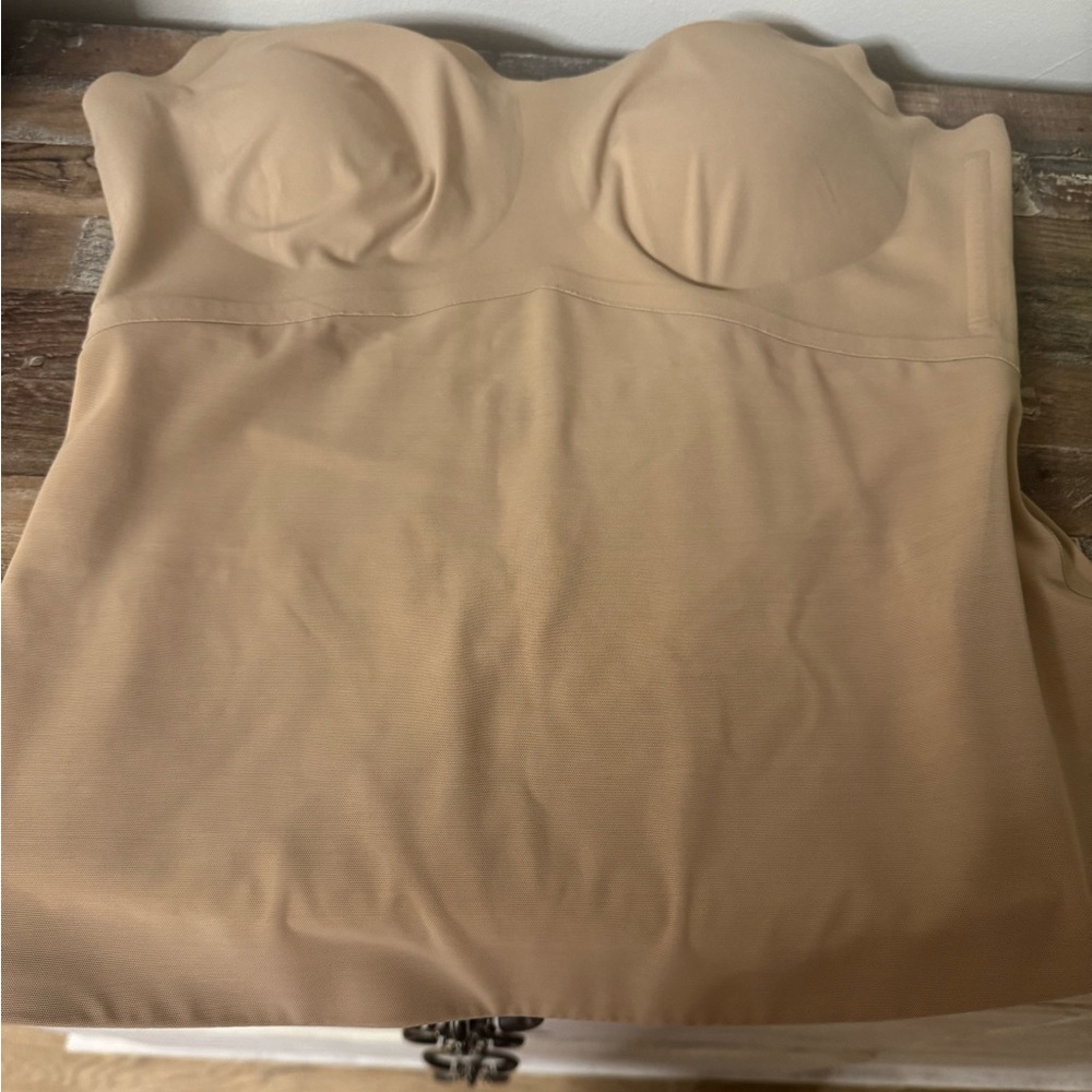 Honeylove L Tan cami Shapewear